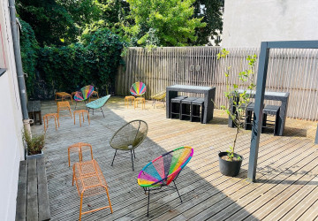 location de surface immobiliere entreprise avec terrasse  bordeaux